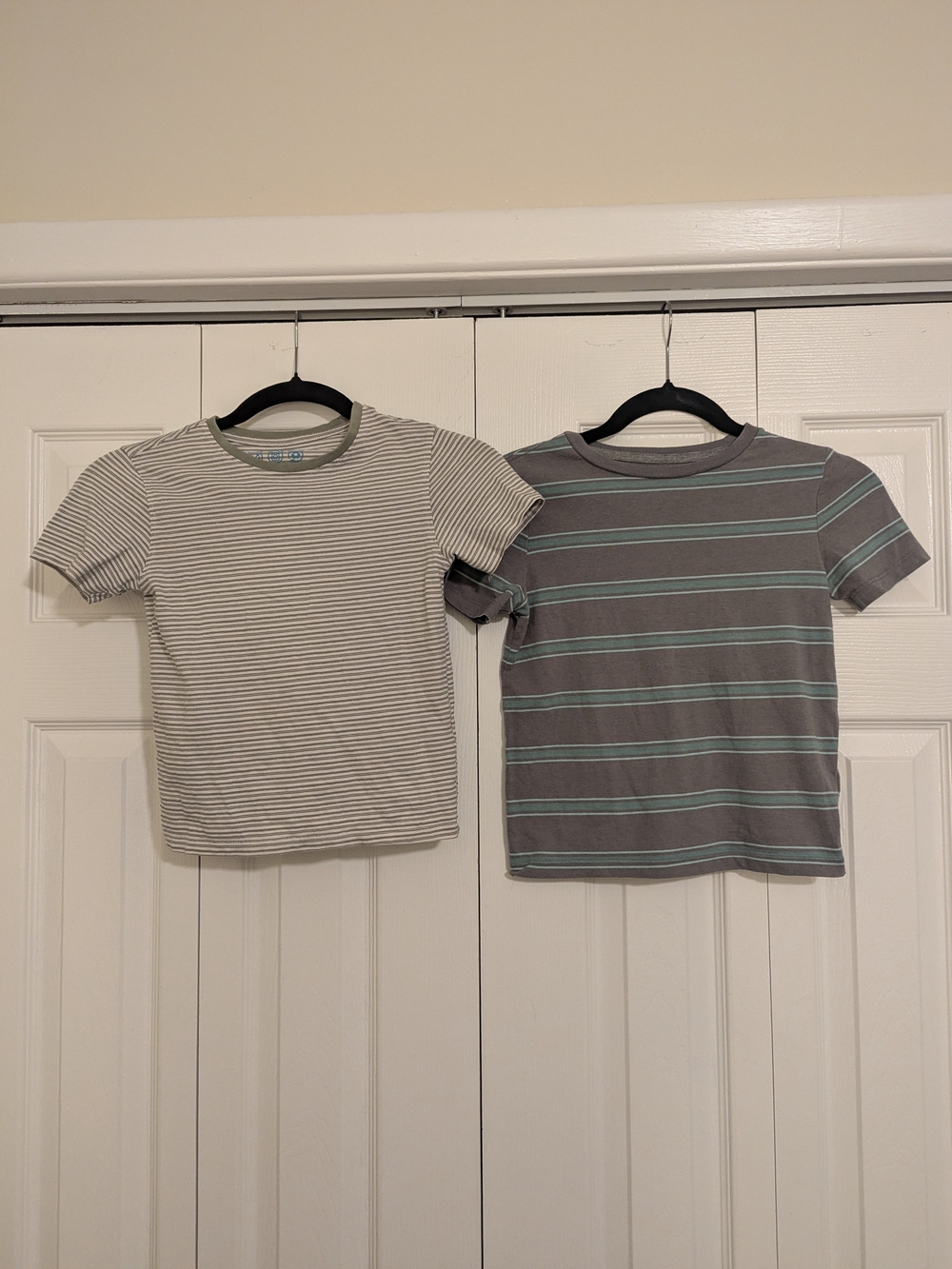Boys Size 6-7 Small Stripe Tee Shirt Lot 2pc Primark Old Navy